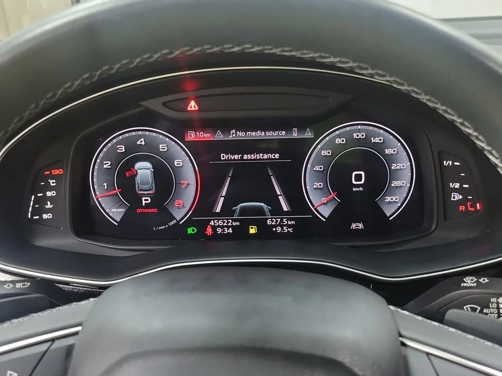 Audi Q8 * PROGRESSIV * CARFAX * БЕЗ ПЪРВОНАЧАЛНА ВНОСКА - изображение 10