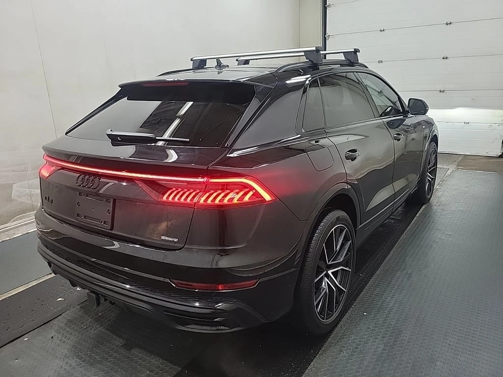 Audi Q8 * PROGRESSIV * CARFAX * БЕЗ ПЪРВОНАЧАЛНА ВНОСКА - изображение 4