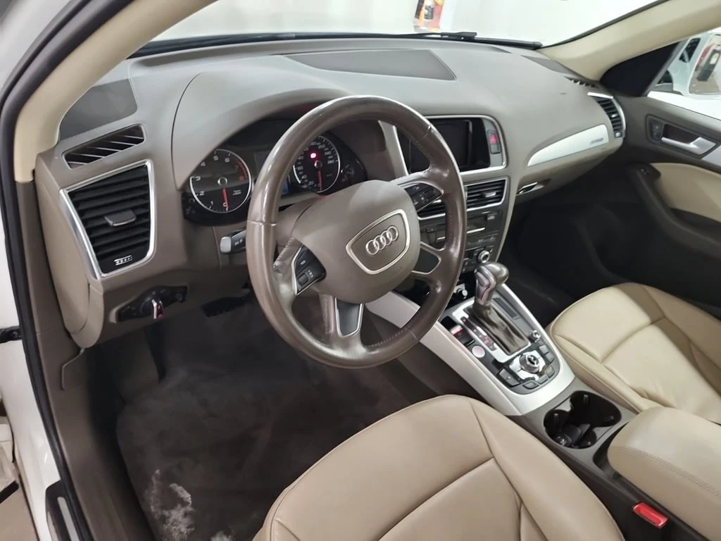 Audi Q5 * 2.0T TECHNIK * CARFAX * ЦЕНА ДО БЪЛГАРИЯ - изображение 9