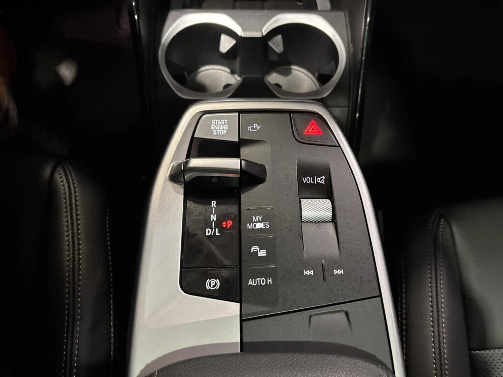 BMW X1 xDrive28 2.0L - изображение 8