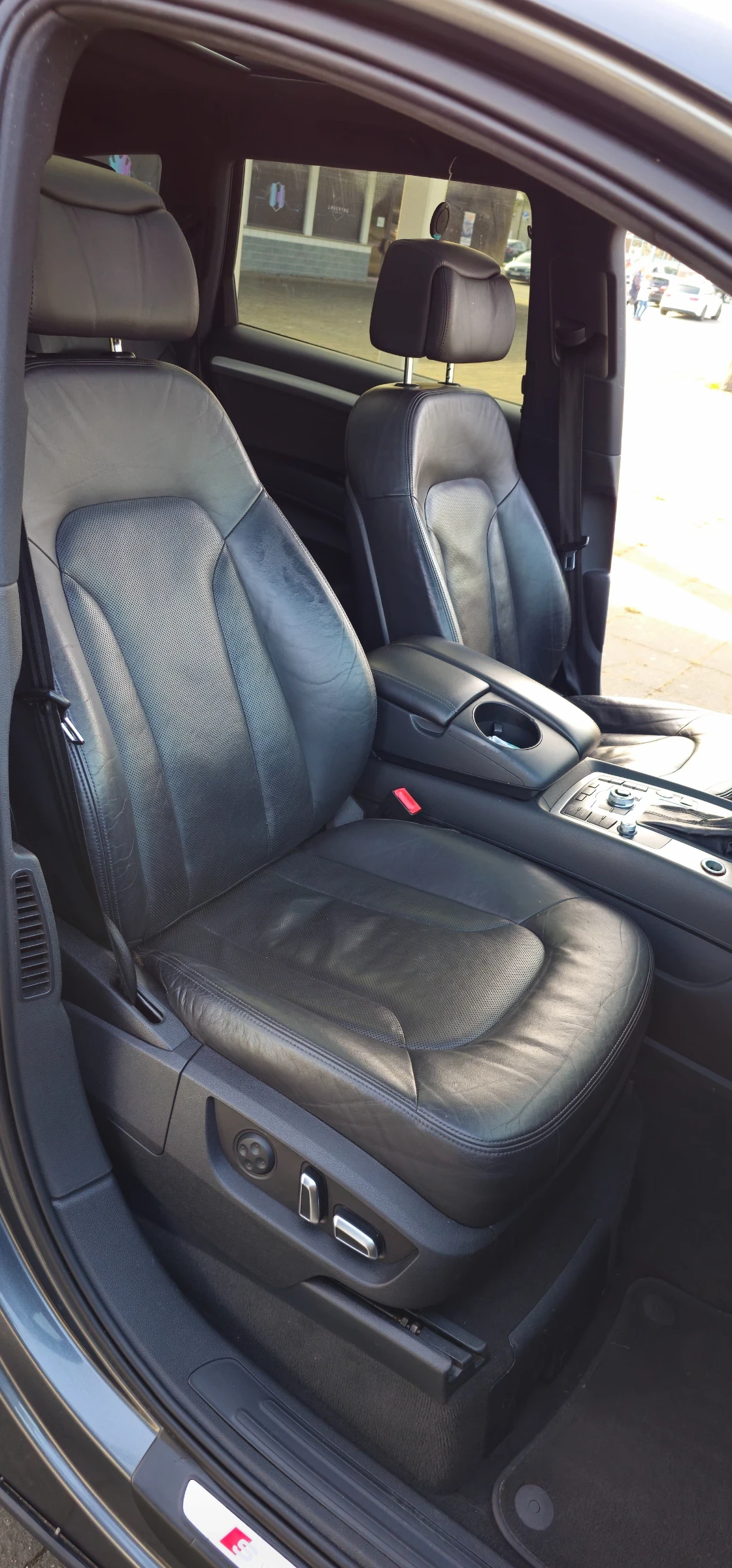 Audi Q7 4.2tdi S-line 3xTV Lizing Full-Maxx, снимка 10 - Автомобили и джипове - 53765841