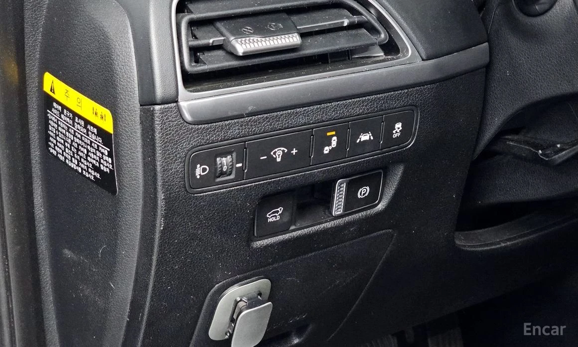 Hyundai Palisade 4WD* 3.8* KEYLESS* ПОДГРЕВ* КАМЕРИ* ОБДУХВАНЕ* , снимка 14 - Автомобили и джипове - 54059323