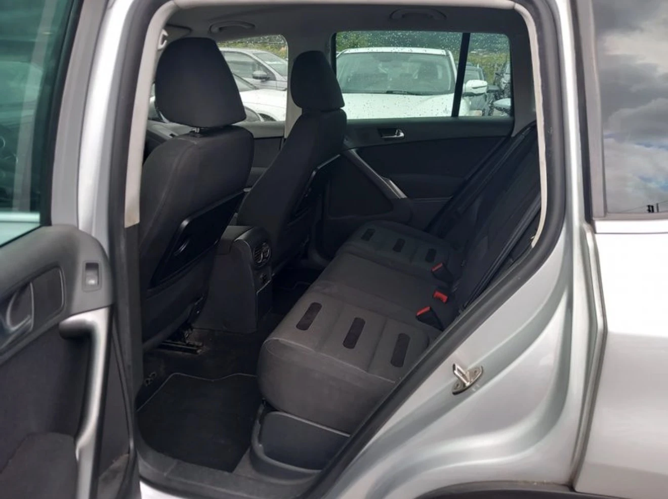 VW Tiguan | 4 Motion | Sport & Style | 2008 | 6 скорости | , снимка 15 - Автомобили и джипове - 54613170