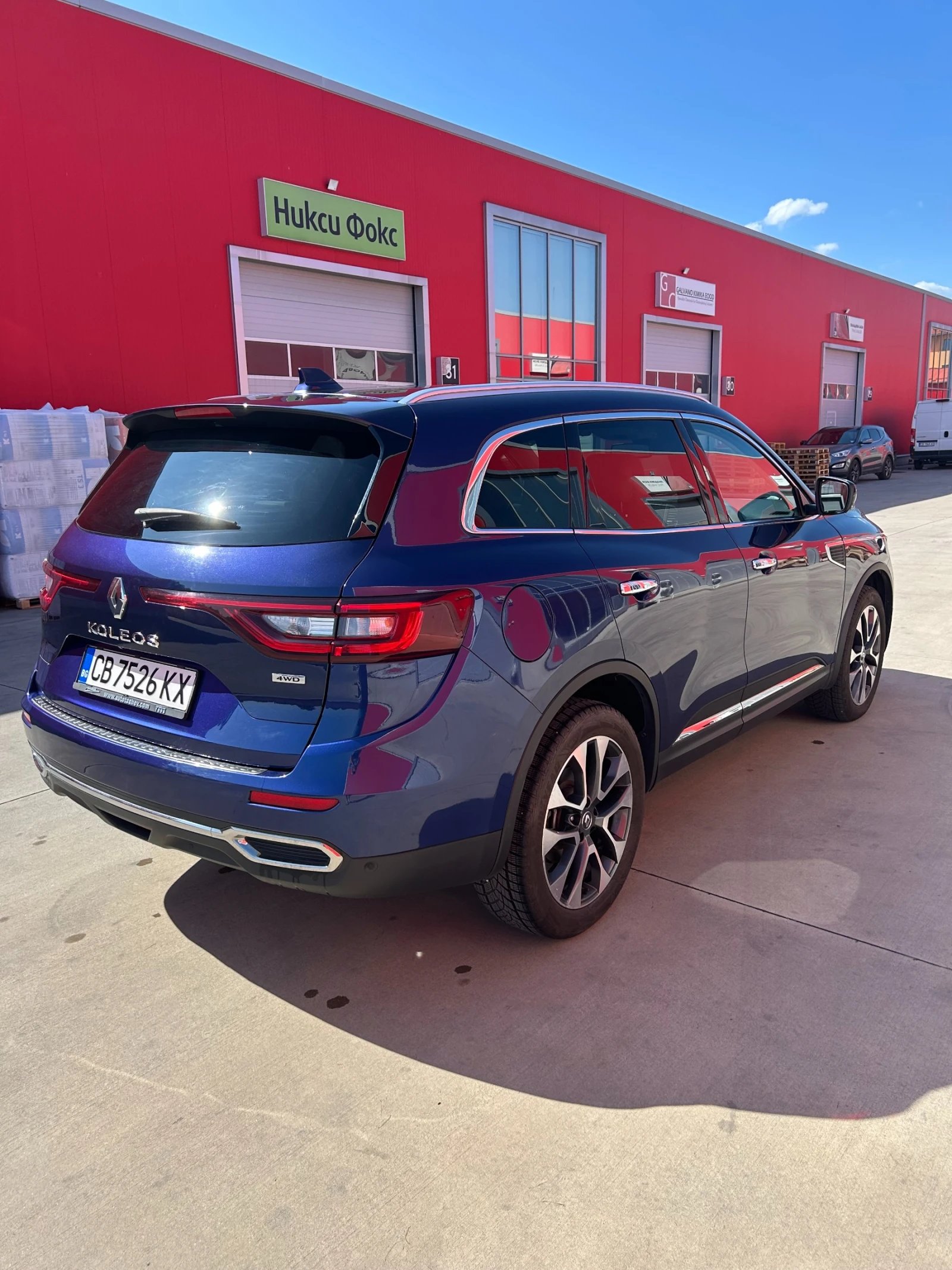 Renault Koleos, снимка 6 - Автомобили и джипове - 54721203