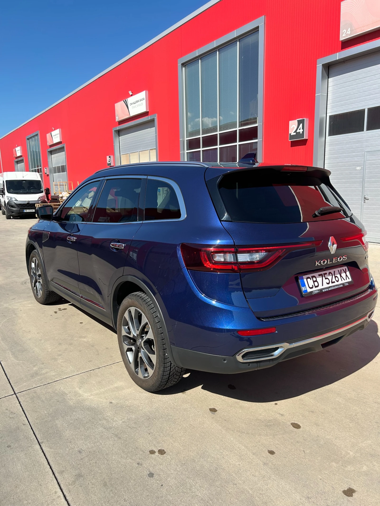 Renault Koleos, снимка 4 - Автомобили и джипове - 54721203