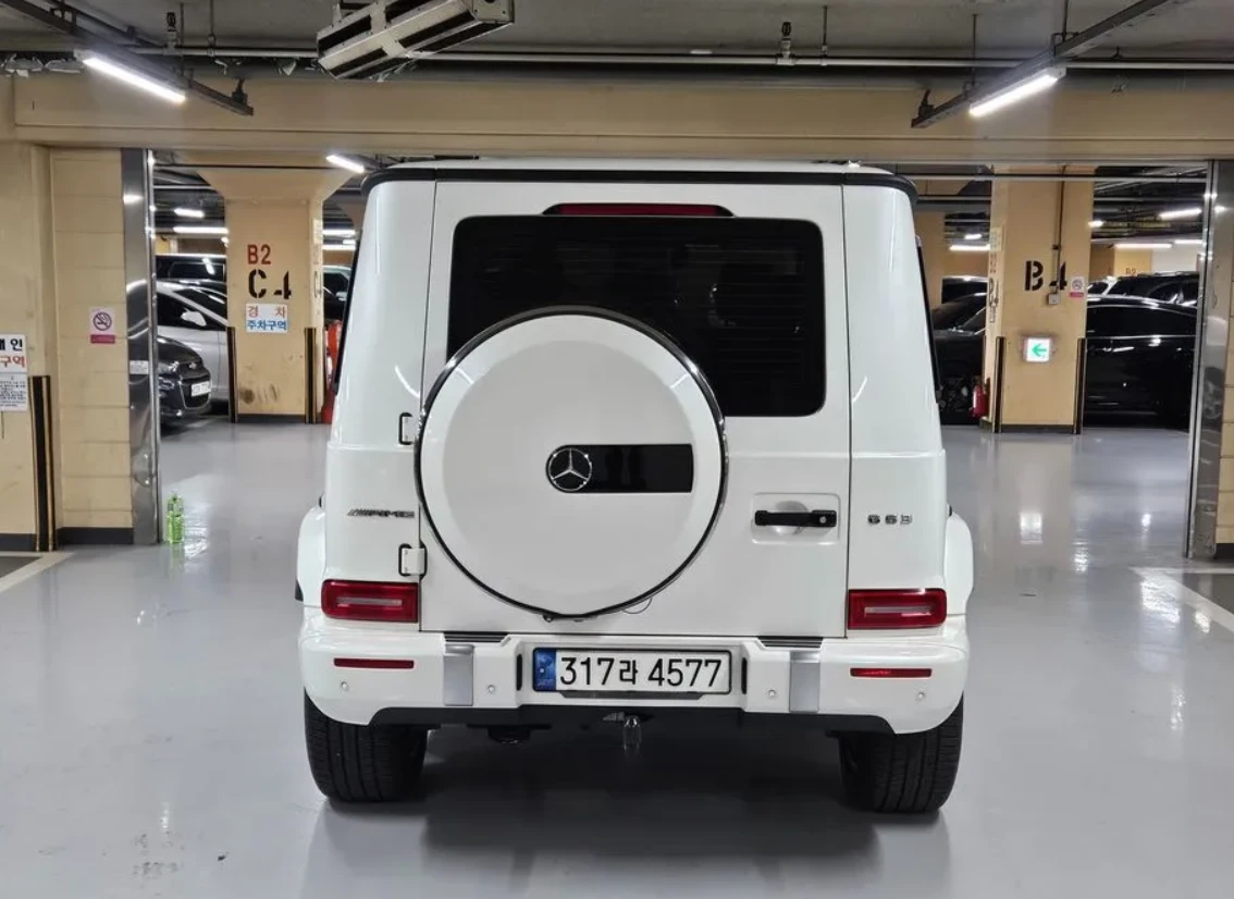 Mercedes-Benz G G63, снимка 2 - Автомобили и джипове - 54742274