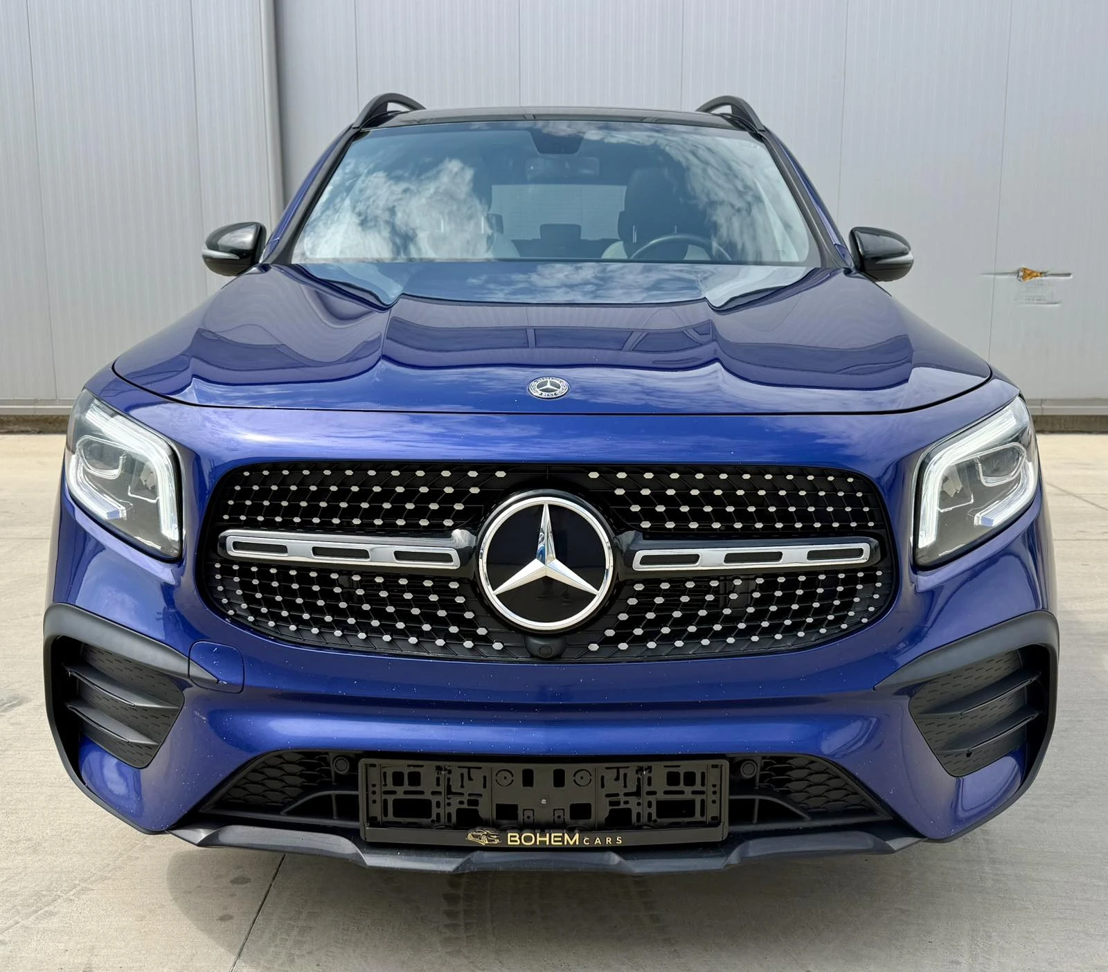 Mercedes-Benz GLB 250 4M AMG Night Package, снимка 8 - Автомобили и джипове - 55900596