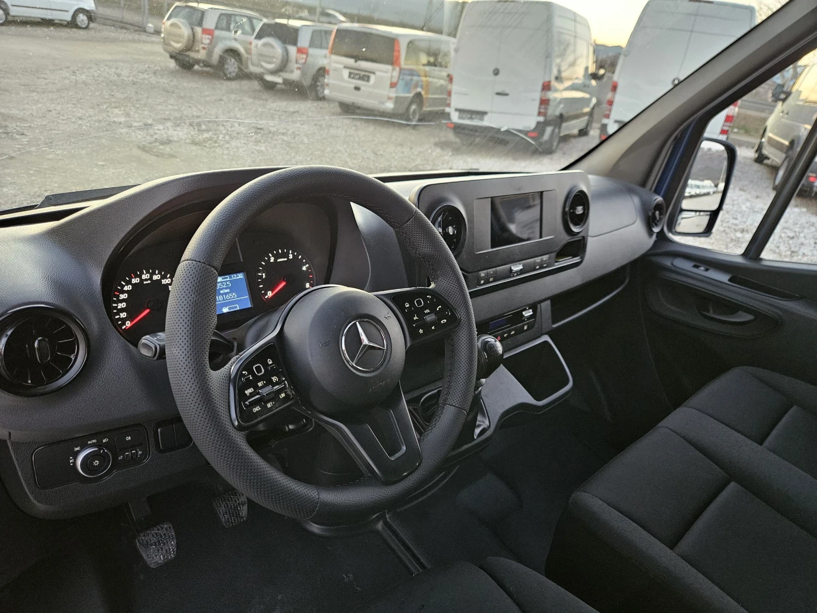 Mercedes-Benz Sprinter 316 316, Клима , Нави , Две странични врати - изображение 10