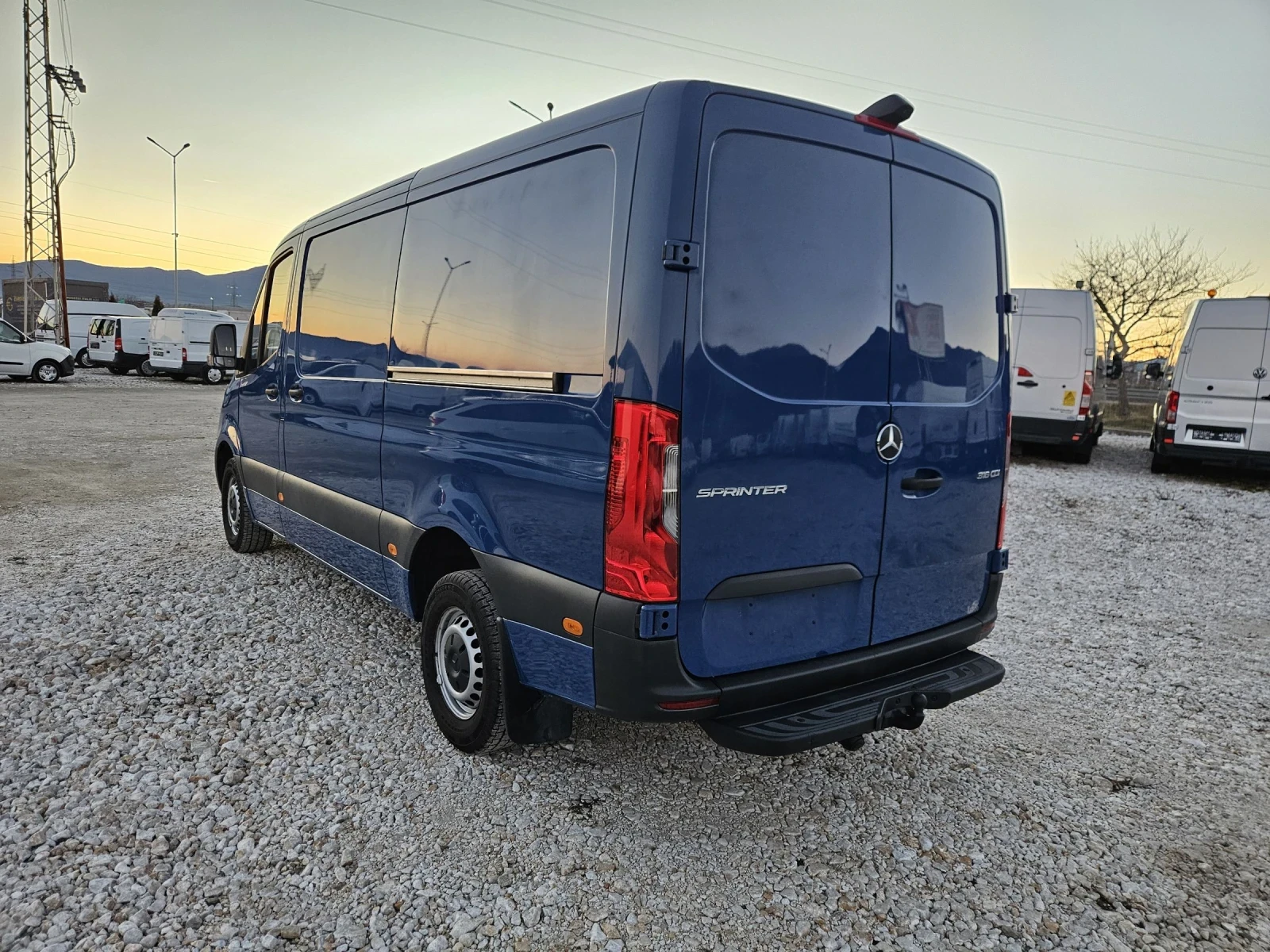 Mercedes-Benz Sprinter 316 316, Клима , Нави , Две странични врати - изображение 3