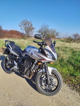 ������ Yamaha Fazer