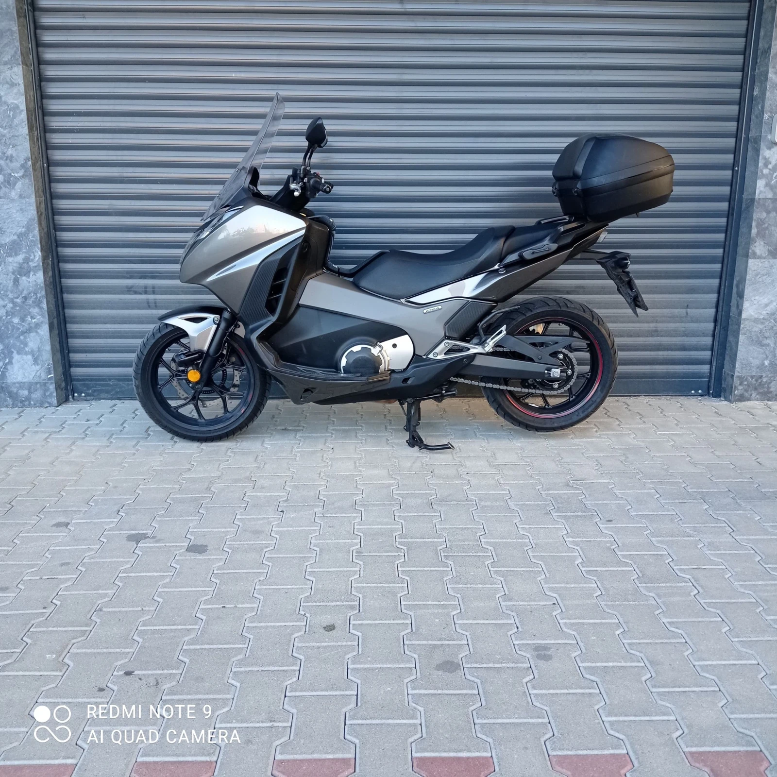Honda Integra 750 - изображение 2