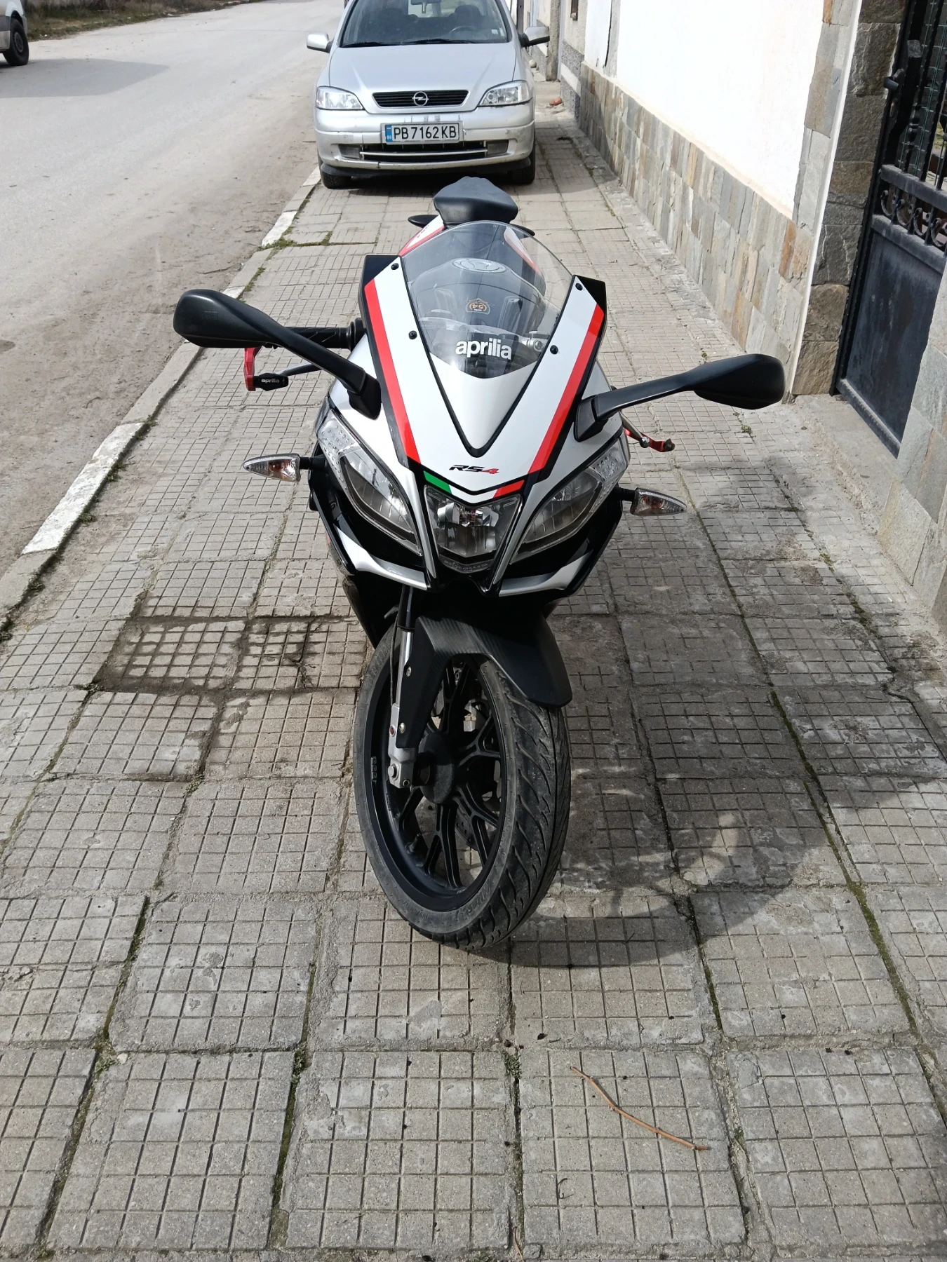 Aprilia RS4