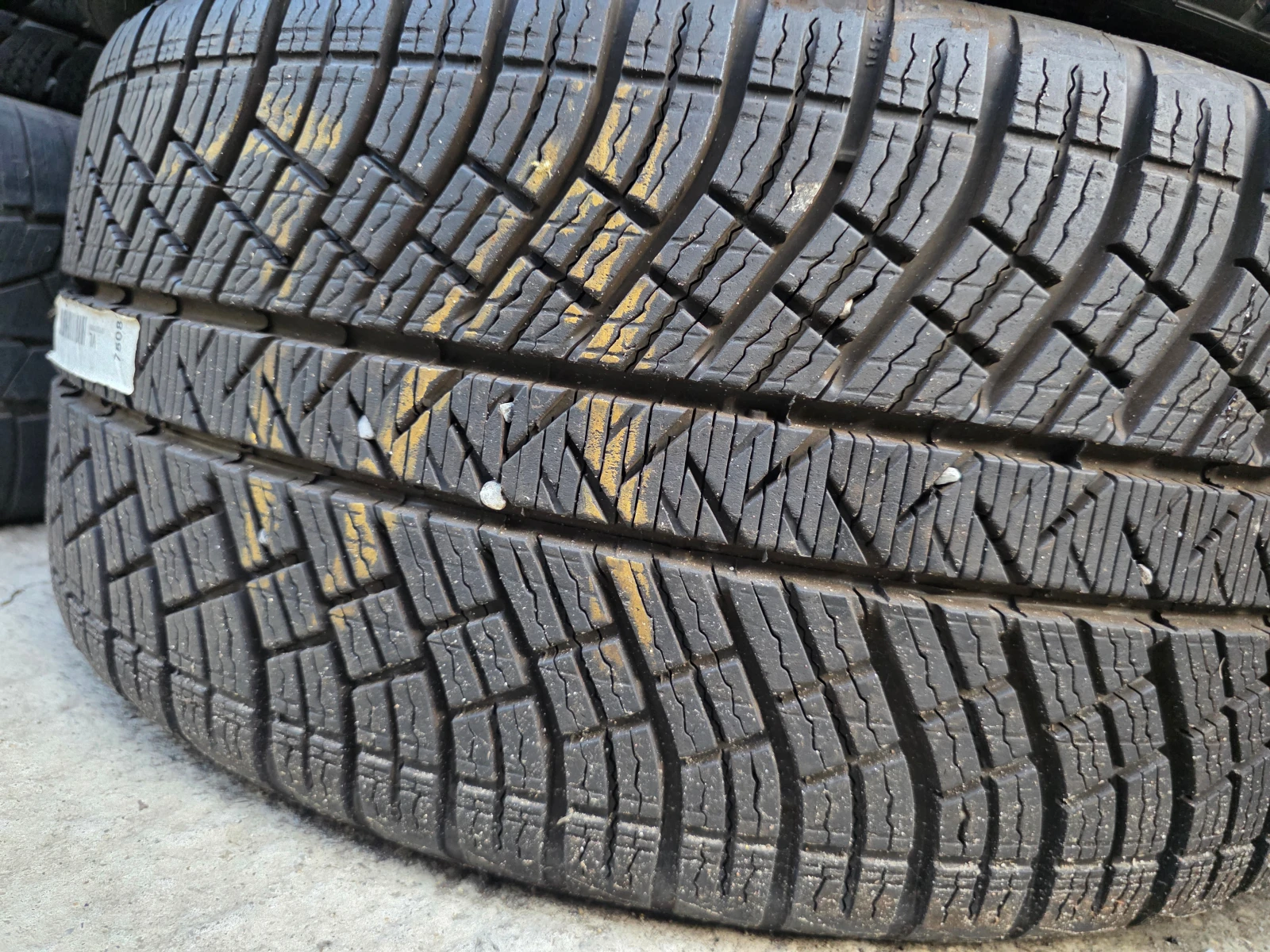  245/35R20 | Mobile.bg   2