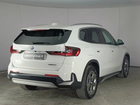 BMW iX1 20, снимка 6