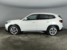 BMW iX1 20, снимка 4