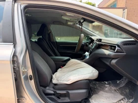 Toyota Camry * Hybrid LE * АВТОКРЕДИТ БЕЗ ПЪРВОНАЧАЛНА ВНОСКА* , снимка 8