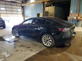 Tesla Model 3 * CARFAX * БЕЗ ПЪРВОНАЧАЛНА ВНОСКА, снимка 2