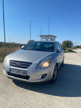 Обява за продажба на Kia Ceed 1.4 газ/бензин