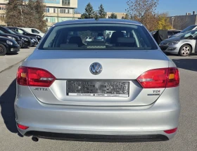 VW Jetta 1.6 tdi, като нова, сервизна книжка  - 10900 лв. / 5573.08 € - 35983818 6