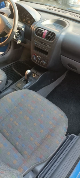 Opel Corsa - 1900 € / 3716.08 лв. - 70056432 10