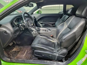 Dodge Challenger 3.6L 6 All wheel drive - 11700 € / 22883.21 лв. - 27215984 11