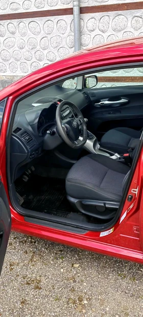 Toyota Auris 2.0 D-4D FACELIFT 126 �.� | Mobile.bg � ����� ������ 9