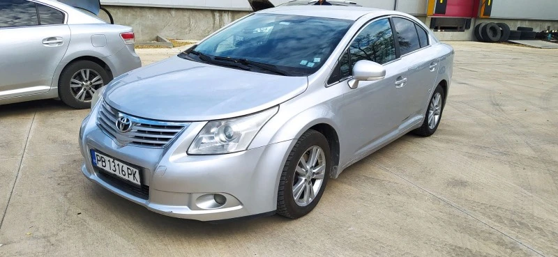 Toyota Avensis 2.0 D4D 126 кс, снимка 1 - Автомобили и джипове - 44507365