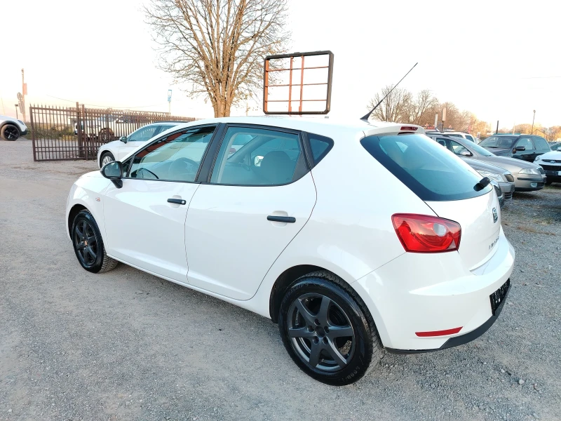 Seat Ibiza 1.2 BENZIN, снимка 6 - Автомобили и джипове - 47882553