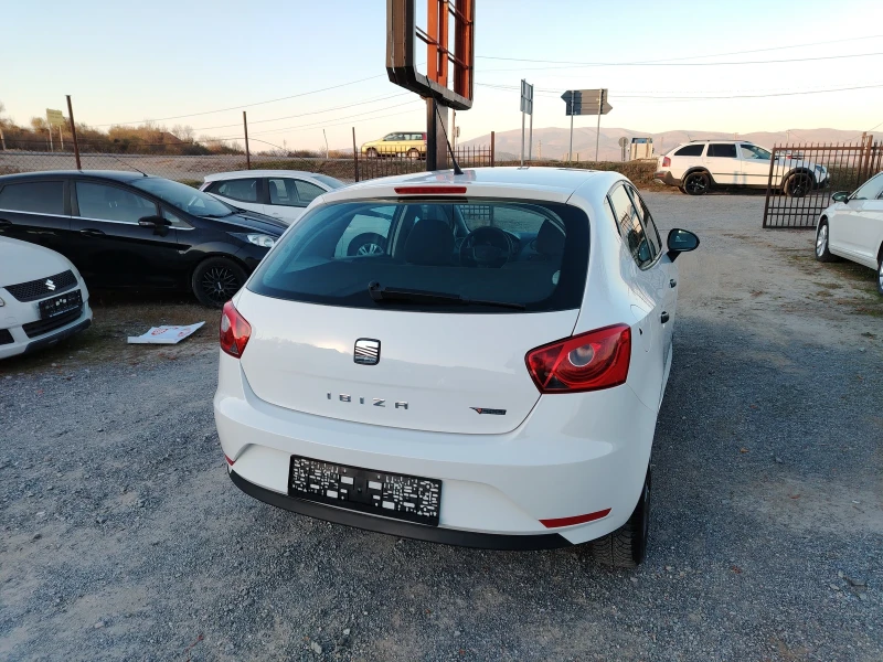 Seat Ibiza 1.2 BENZIN, снимка 7 - Автомобили и джипове - 47882553