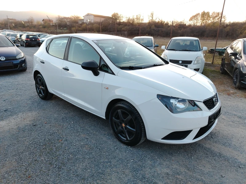 Seat Ibiza 1.2 BENZIN, снимка 8 - Автомобили и джипове - 47882553