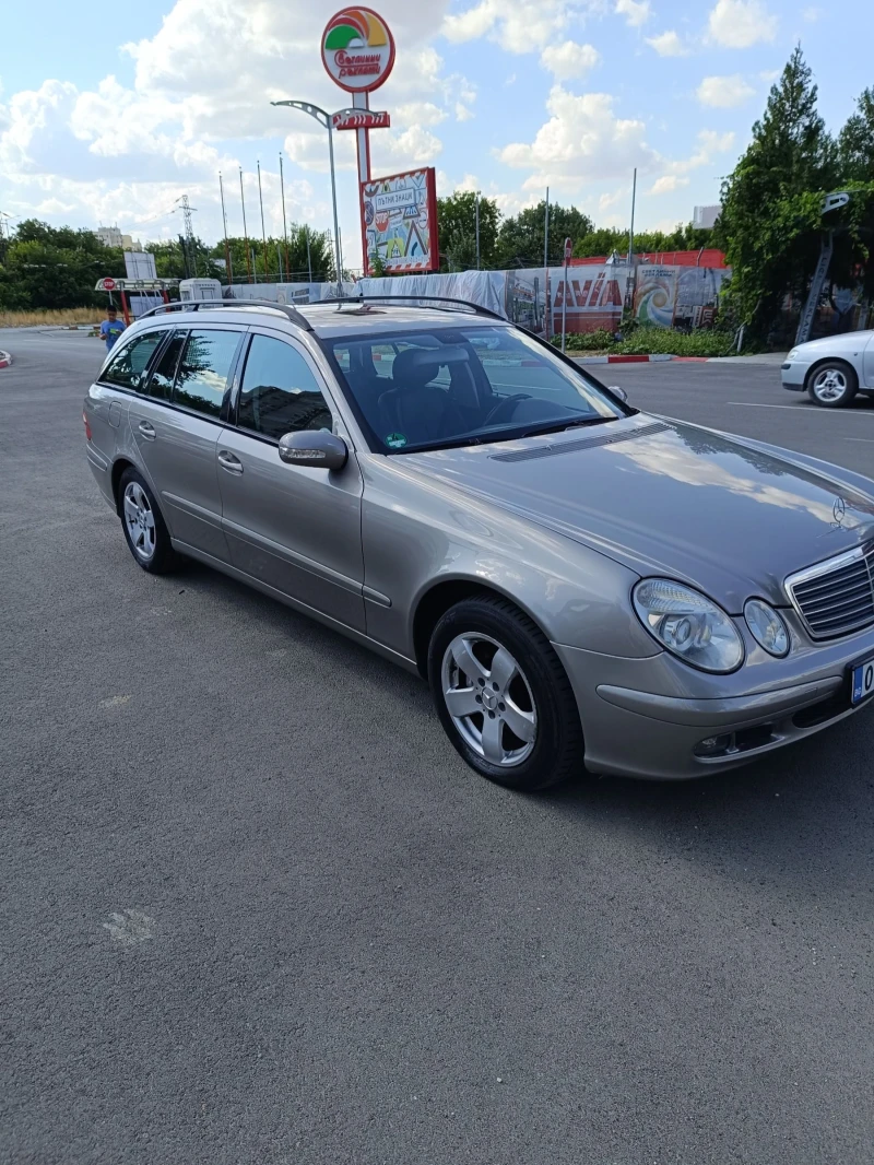 Mercedes-Benz E 280 3.0 V6 231кс, 7-G автомат , бензинов , снимка 9 - Автомобили и джипове - 48217737