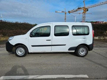 Renault Kangoo maxi 1.5dci, снимка 3 - Автомобили и джипове - 49556526