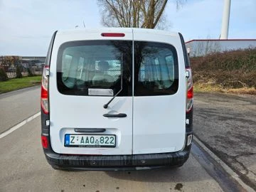 Renault Kangoo maxi 1.5dci, снимка 6 - Автомобили и джипове - 49556526