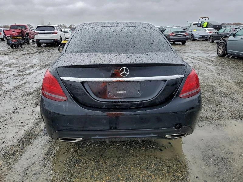 Mercedes-Benz C 300 AMG* Blind Spot* CarPlay* Подргев - изображение 6