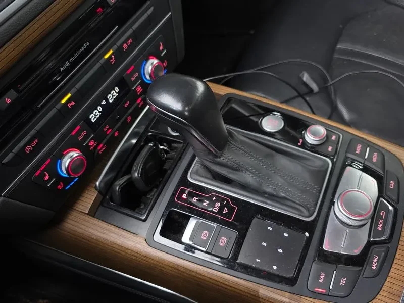 Audi A7 3.0 TDI Quattro, снимка 9 - Автомобили и джипове - 54148328