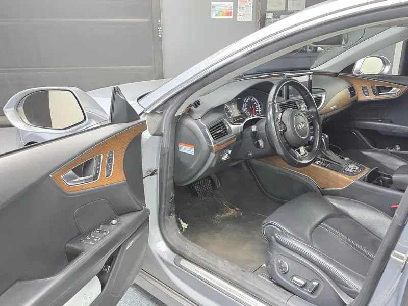 Audi A7 3.0 TDI Quattro, снимка 10 - Автомобили и джипове - 54148328
