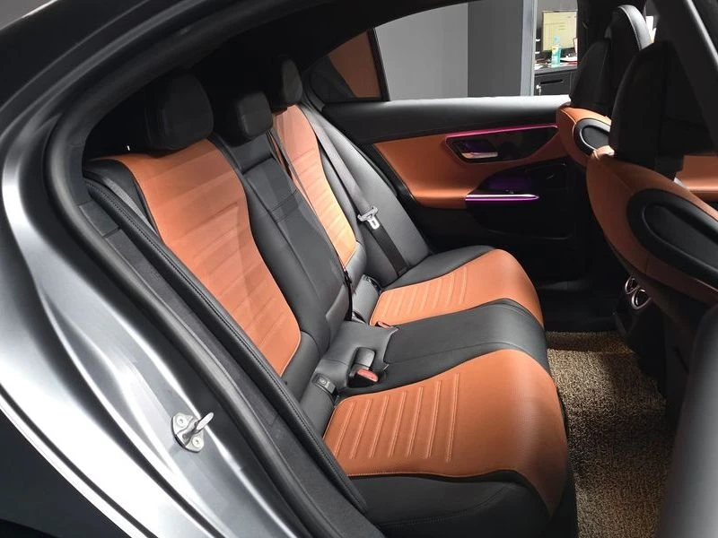 Mercedes-Benz C 300 C300 4MATIC AMG Line| 255к.с.| ВКЛ.ТЕХНОТЕСТ, снимка 12 - Автомобили и джипове - 55582586