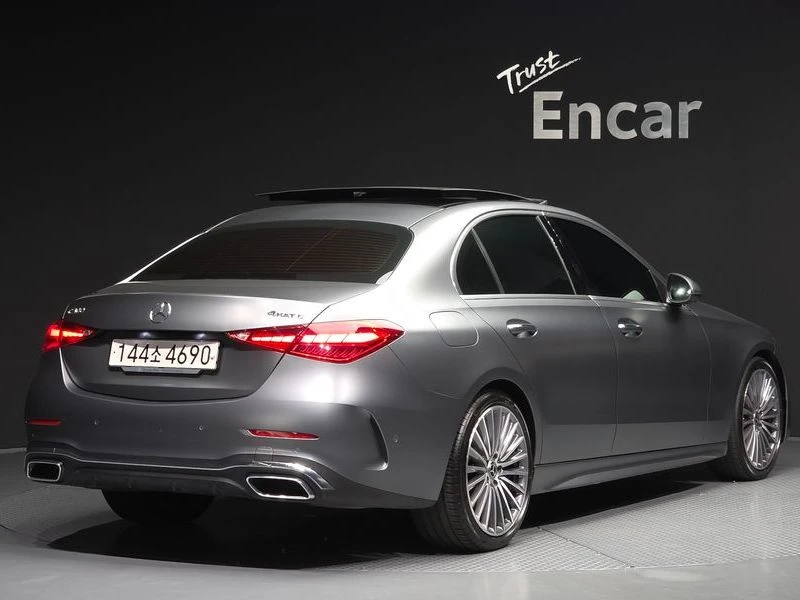 Mercedes-Benz C 300 C300 4MATIC AMG Line| 255к.с.| ВКЛ.ТЕХНОТЕСТ, снимка 2 - Автомобили и джипове - 55582586