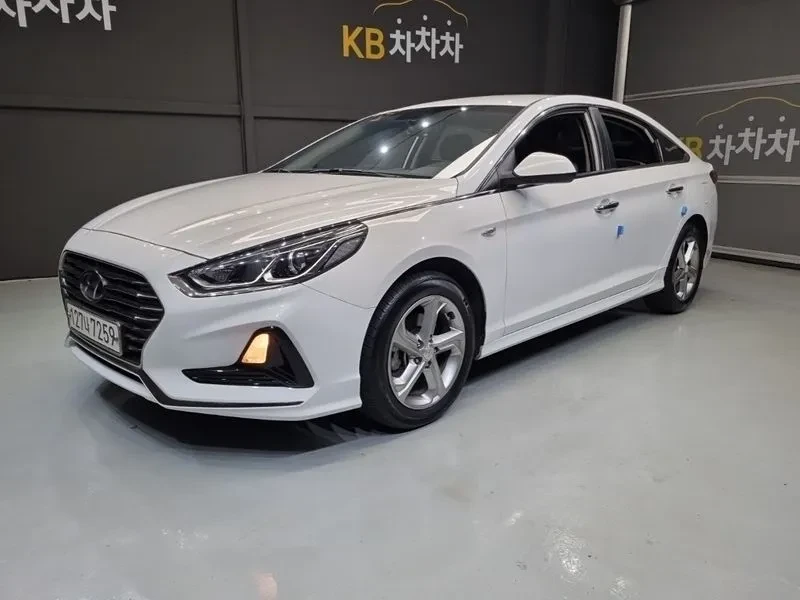 Hyundai Sonata LPG STYLE, снимка 2 - Автомобили и джипове - 56161039