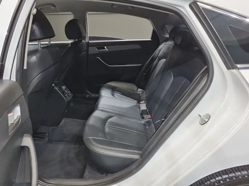 Hyundai Sonata LPG STYLE, снимка 16 - Автомобили и джипове - 56161039