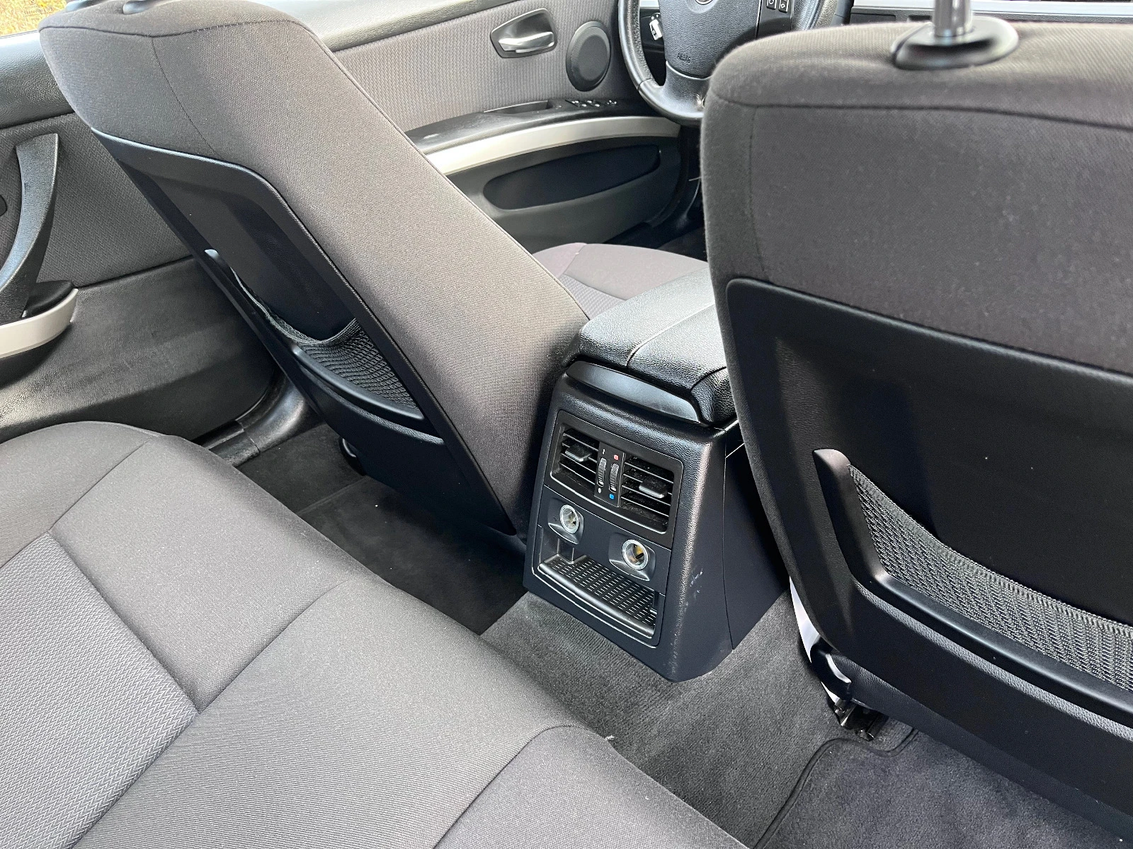 BMW 320 Е 90 LED XENON | Mobile.bg — изображение 14