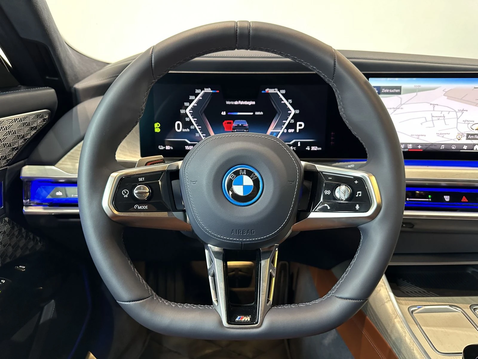 BMW i7 M60 xDrive = Executive Lounge= Гаранция - изображение 8