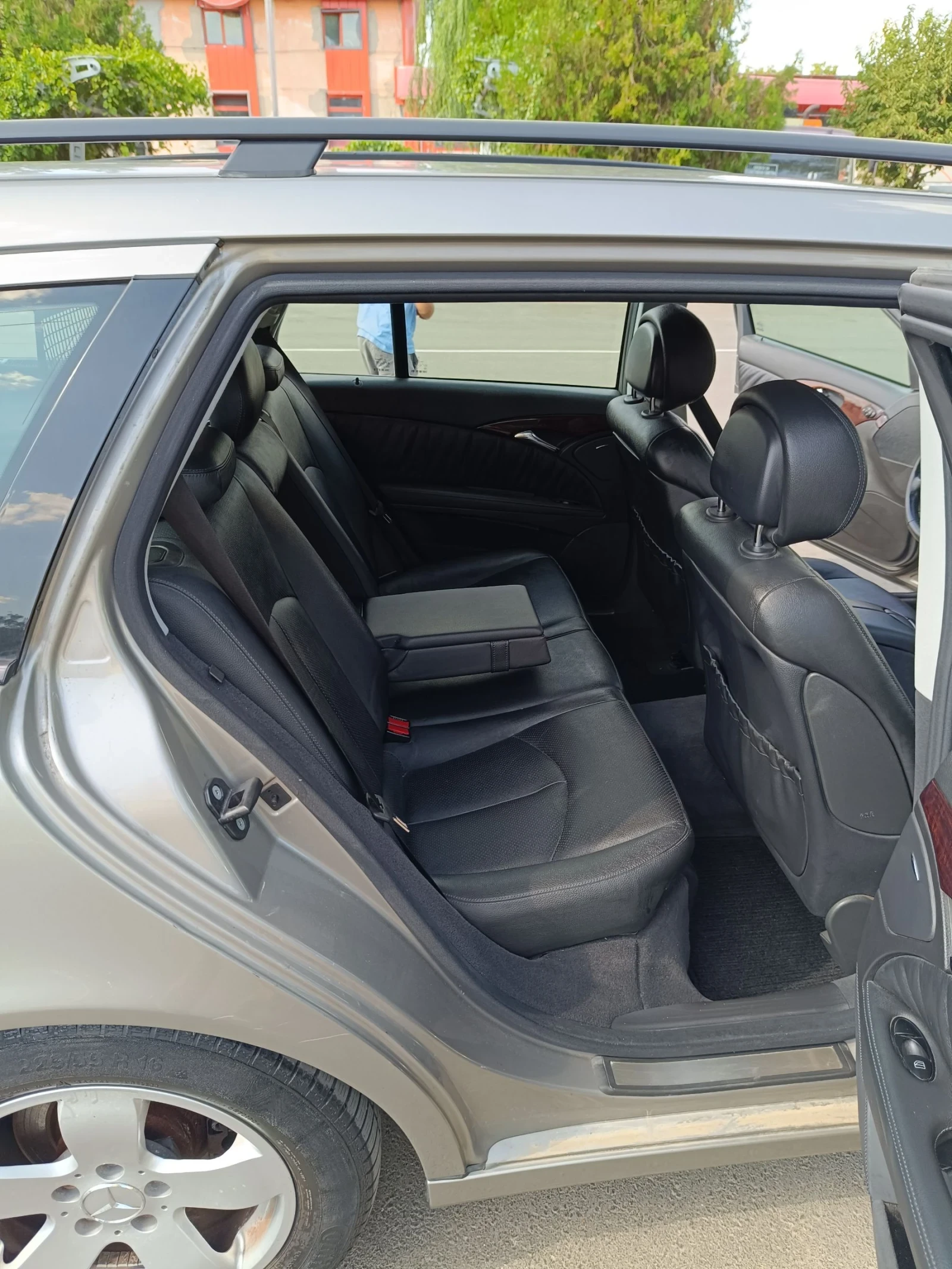 Mercedes-Benz E 280 3.0 V6 231��, 7-G ������� , ��������  | Mobile.bg � ����������� 11