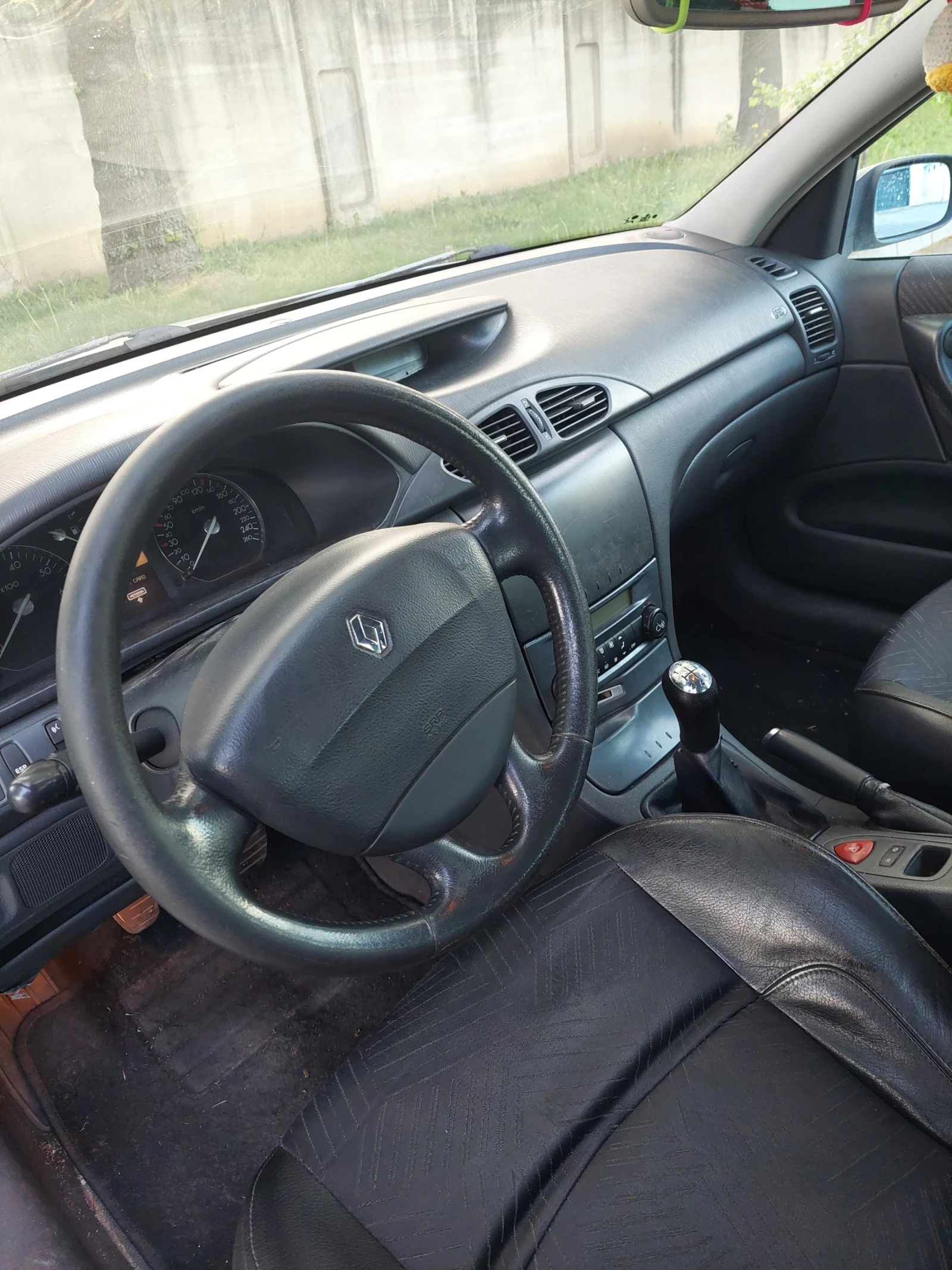 Renault Laguna  - изображение 9