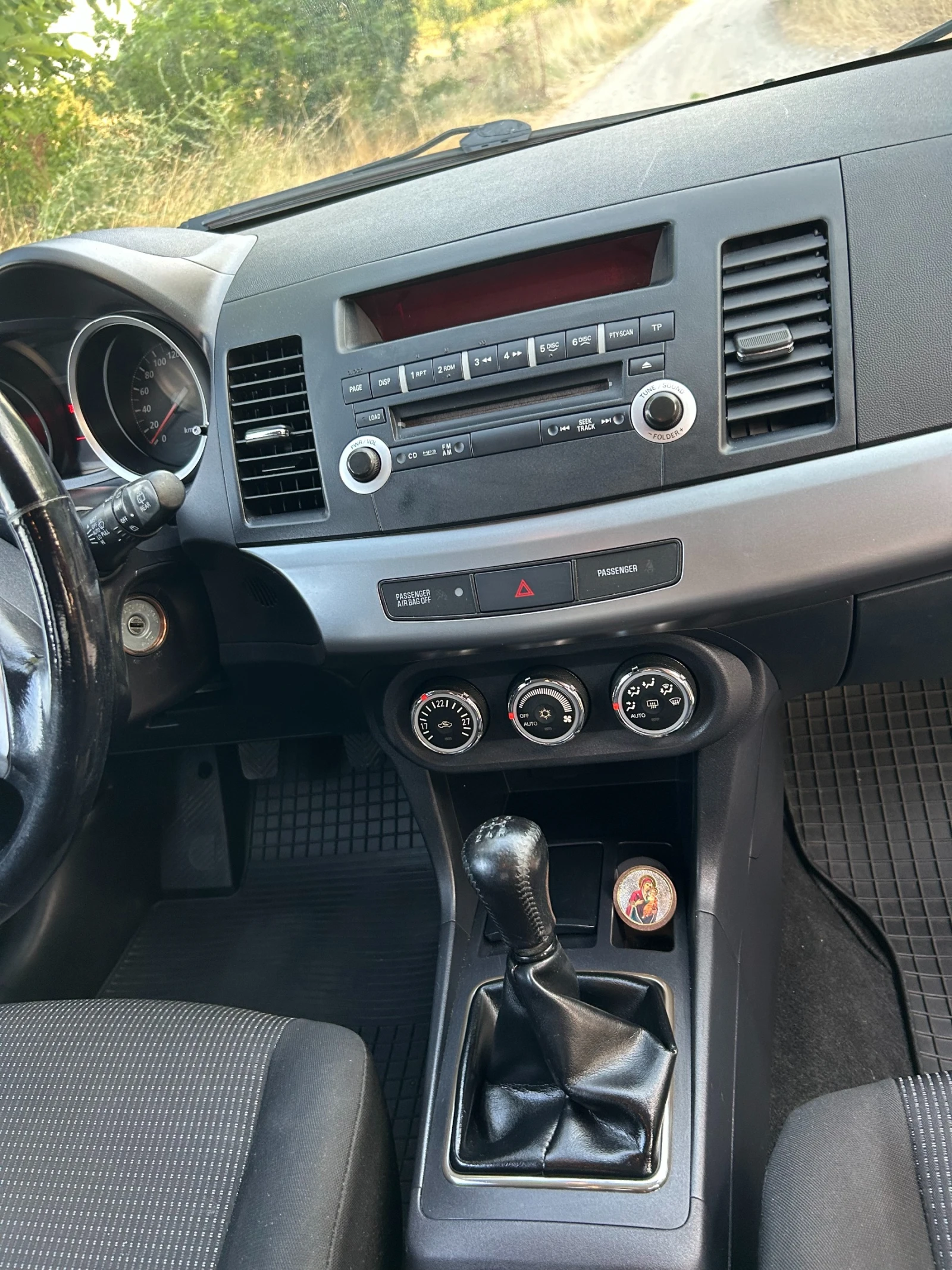 Mitsubishi Lancer  - изображение 7