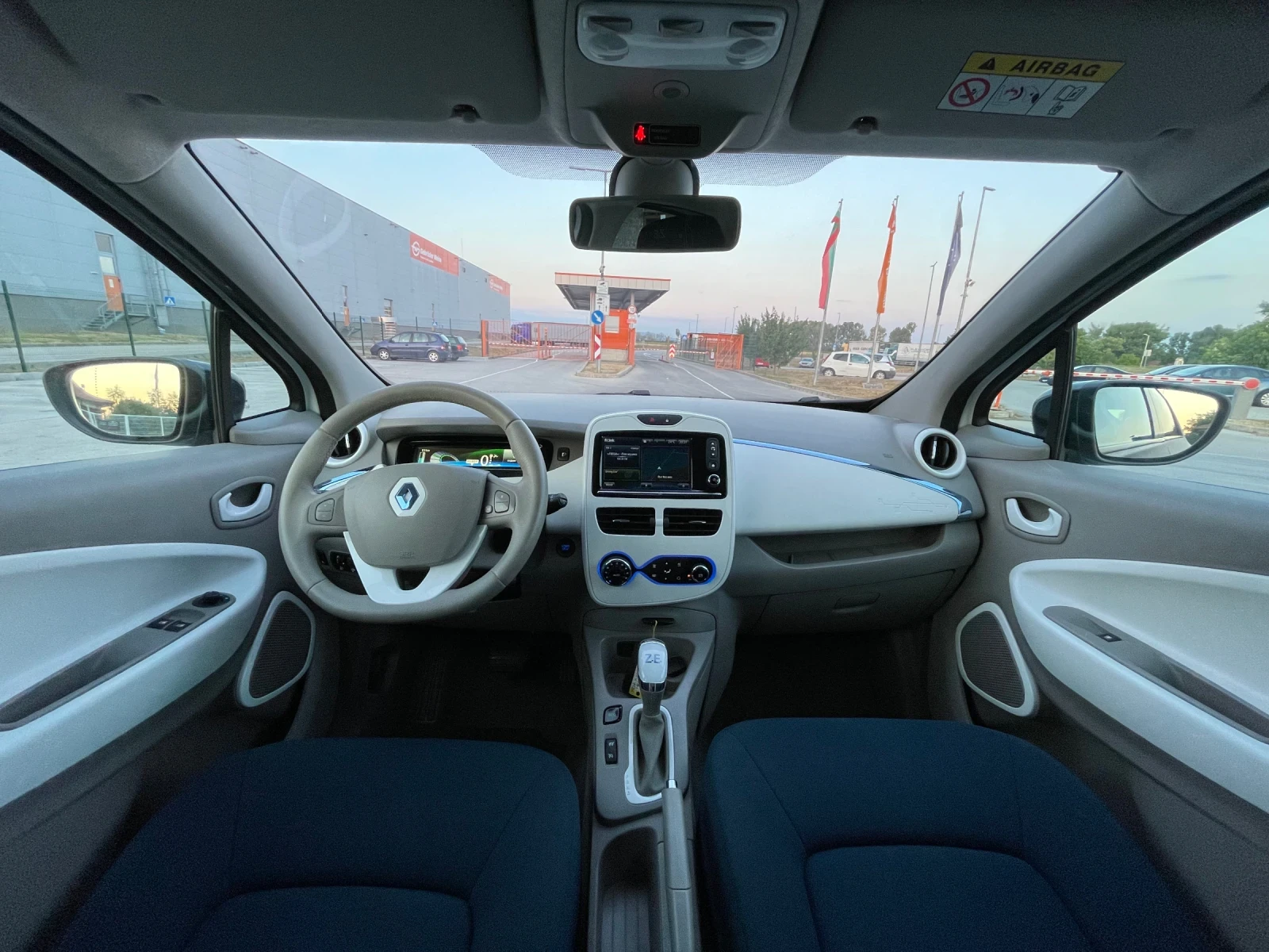 Renault Zoe Life Germany 22kw - изображение 10