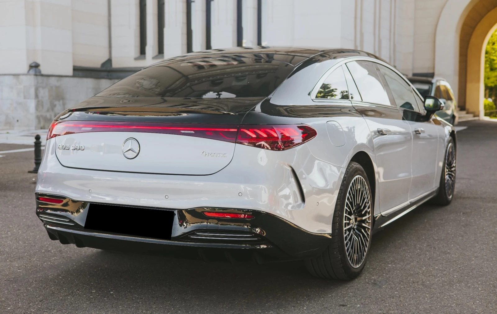 Mercedes-Benz EQS 580 4Matic Edition One - изображение 3