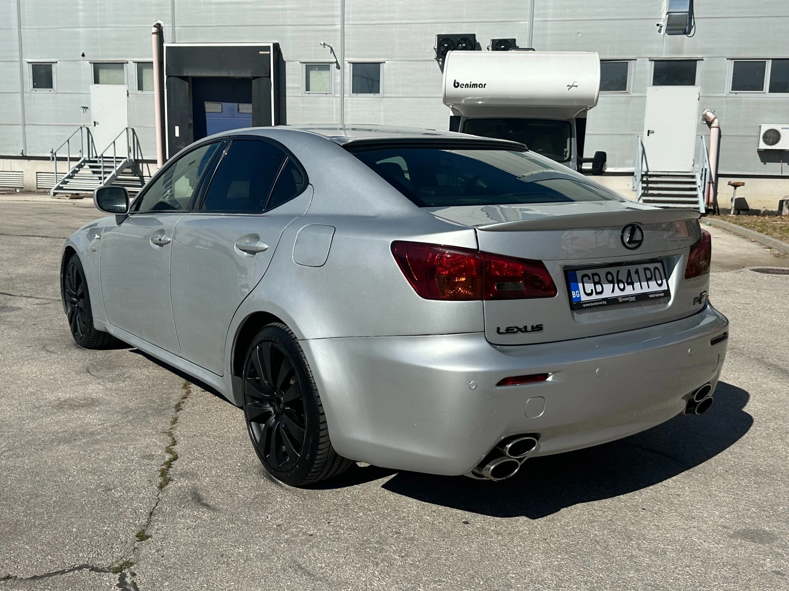 Lexus IS 220d 2.2d 177 к.с.  - изображение 3