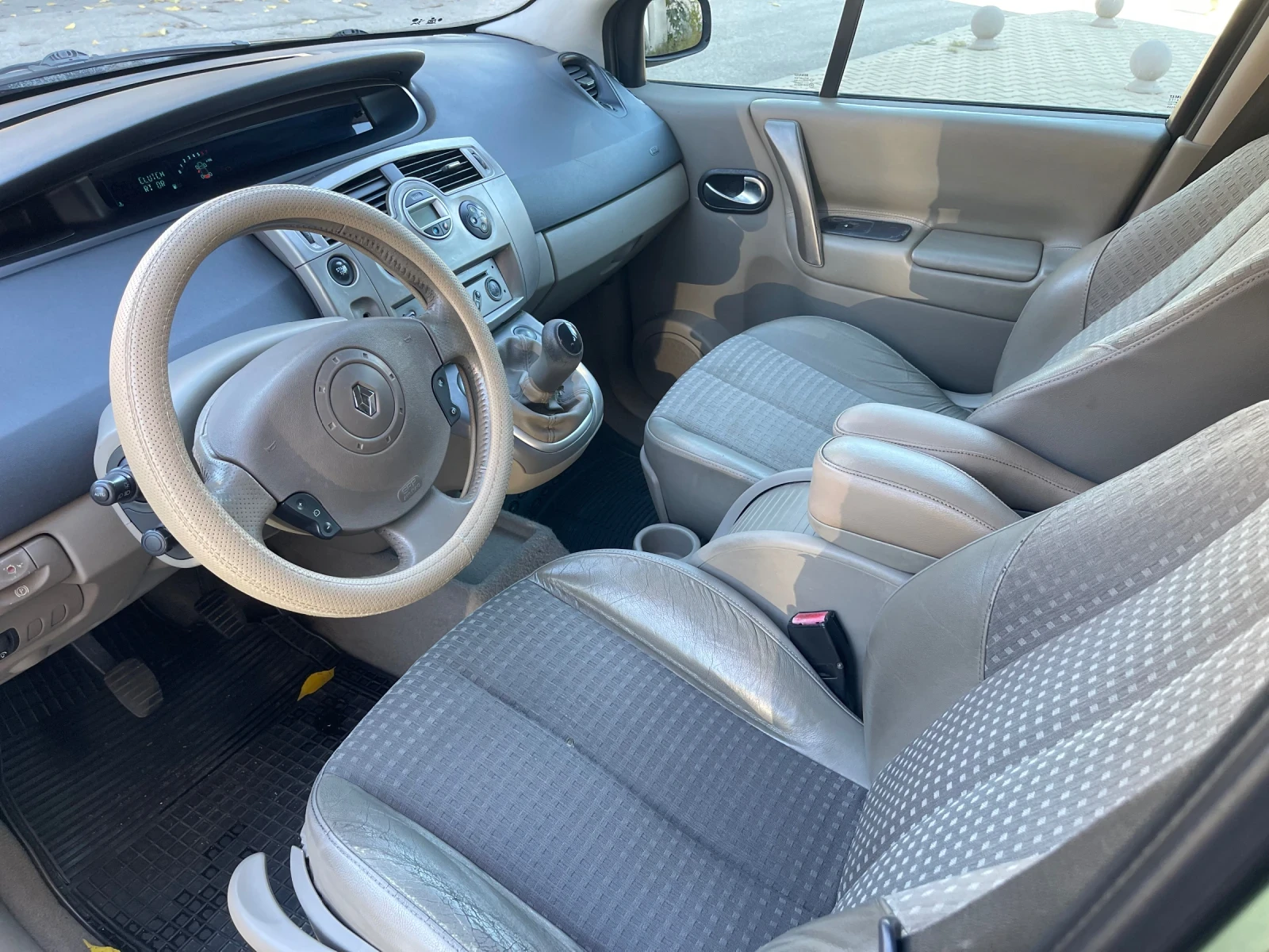 Renault Scenic Газ. Инжекцион  - изображение 7