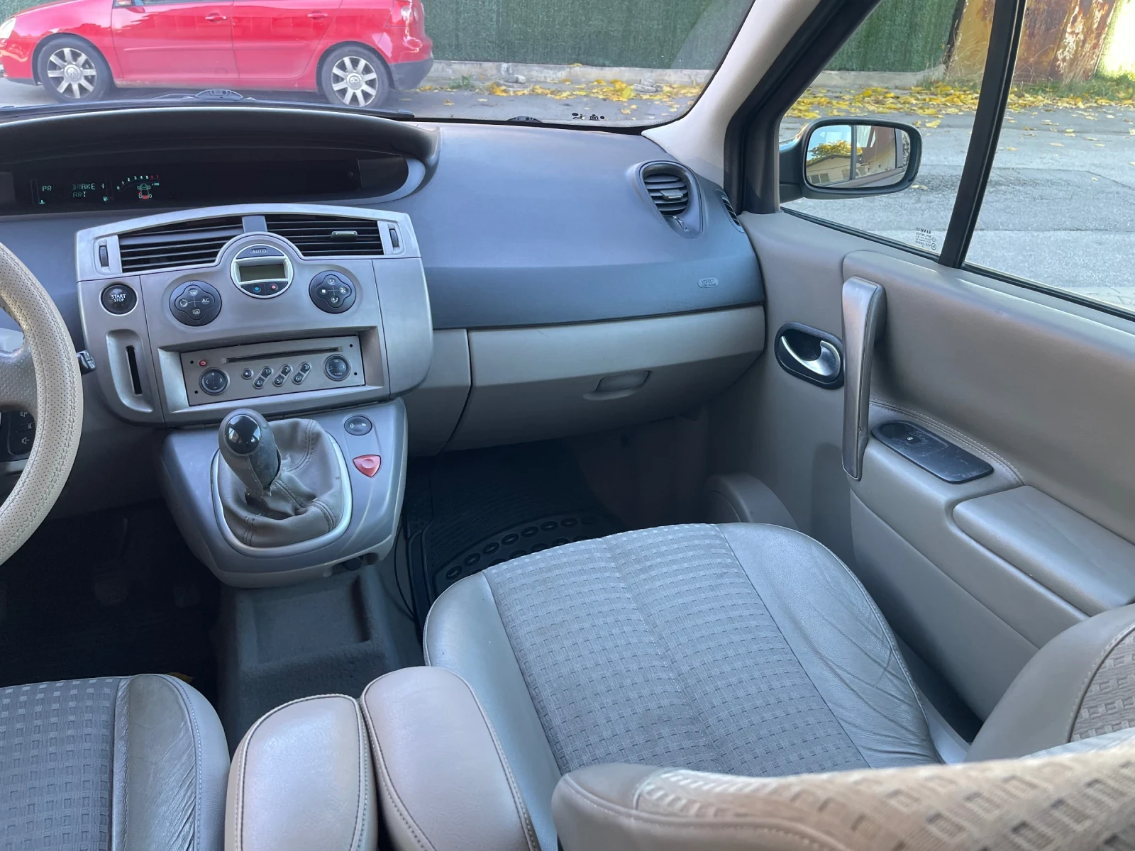 Renault Scenic Газ. Инжекцион  - изображение 10